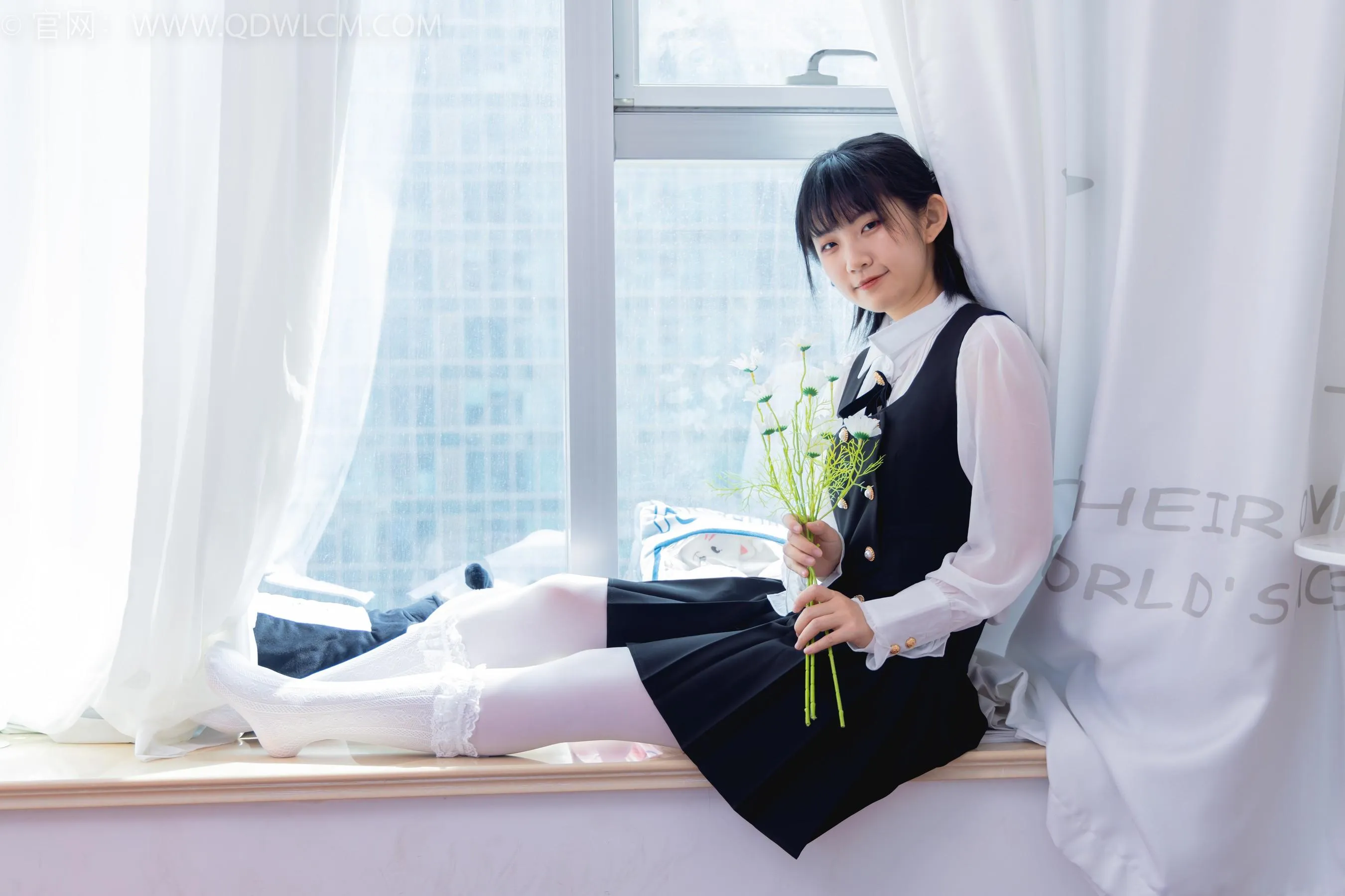 物恋传媒 NO.1555 暗月-蓝莓之恋 [155P]插图3